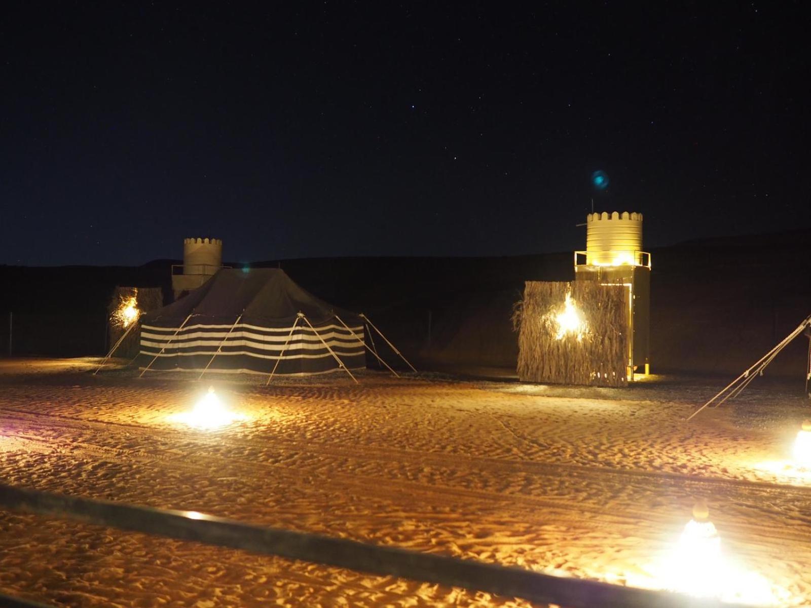 Luxe tent Crescent Desert Private Camp *